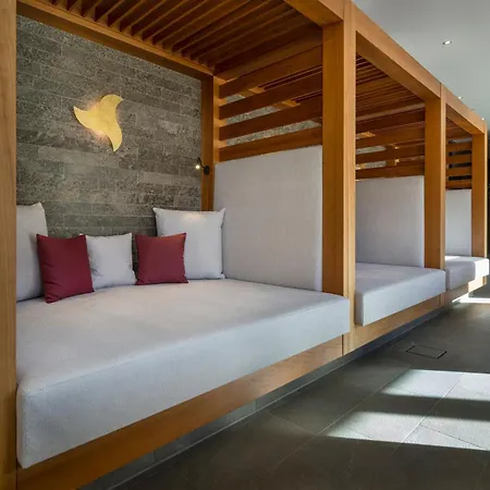 Hotel Klosterhof - Alpine Hideaway &