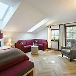 Klosterhof - Alpine Hideaway &