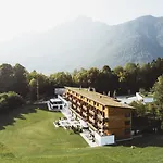 Hotel Klosterhof - Alpine Hideaway &