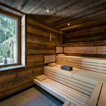 Klosterhof - Alpine Hideaway & 호텔 4*